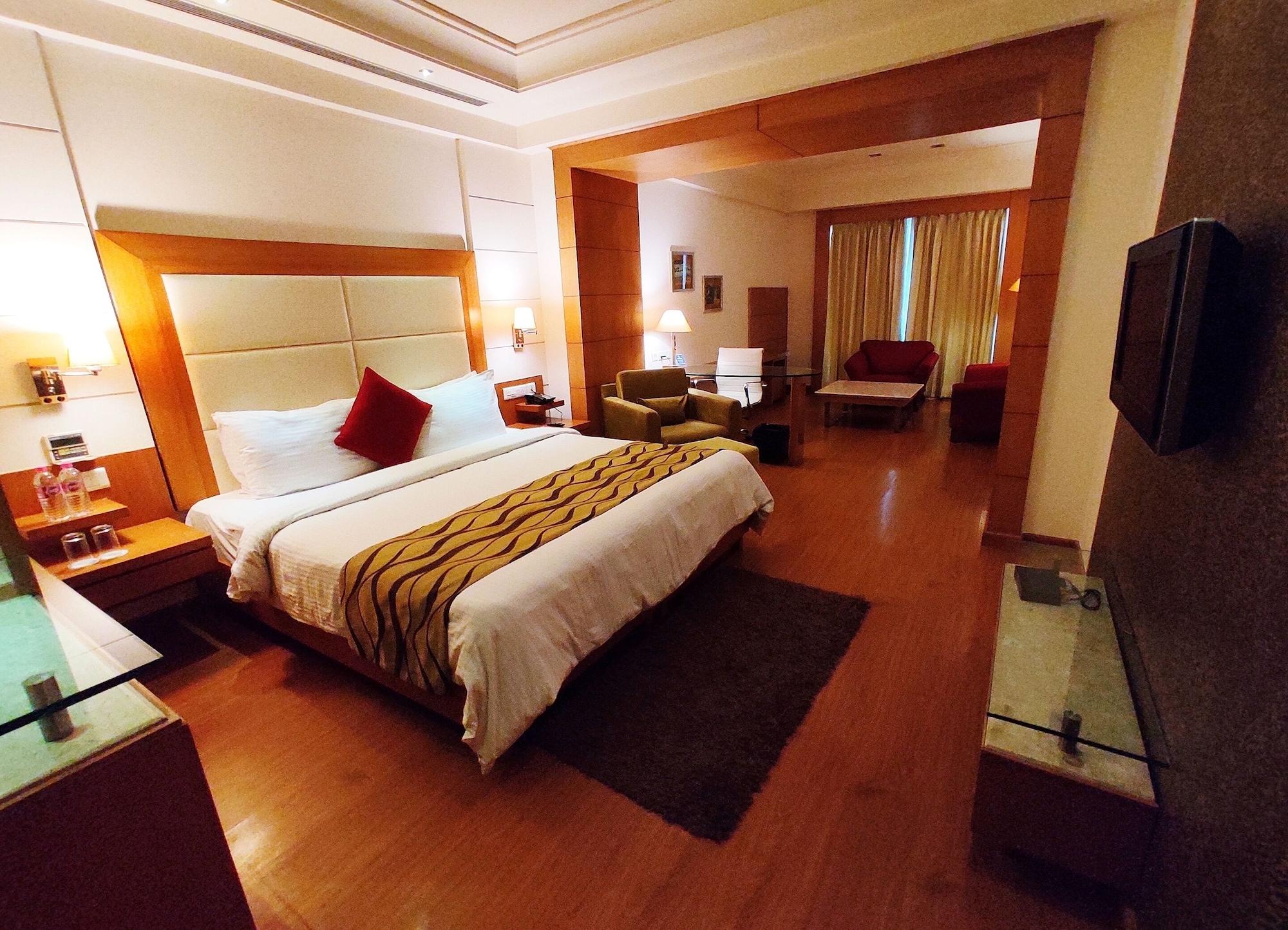 Ambrosia Sarovar Portico Харидвар Экстерьер фото