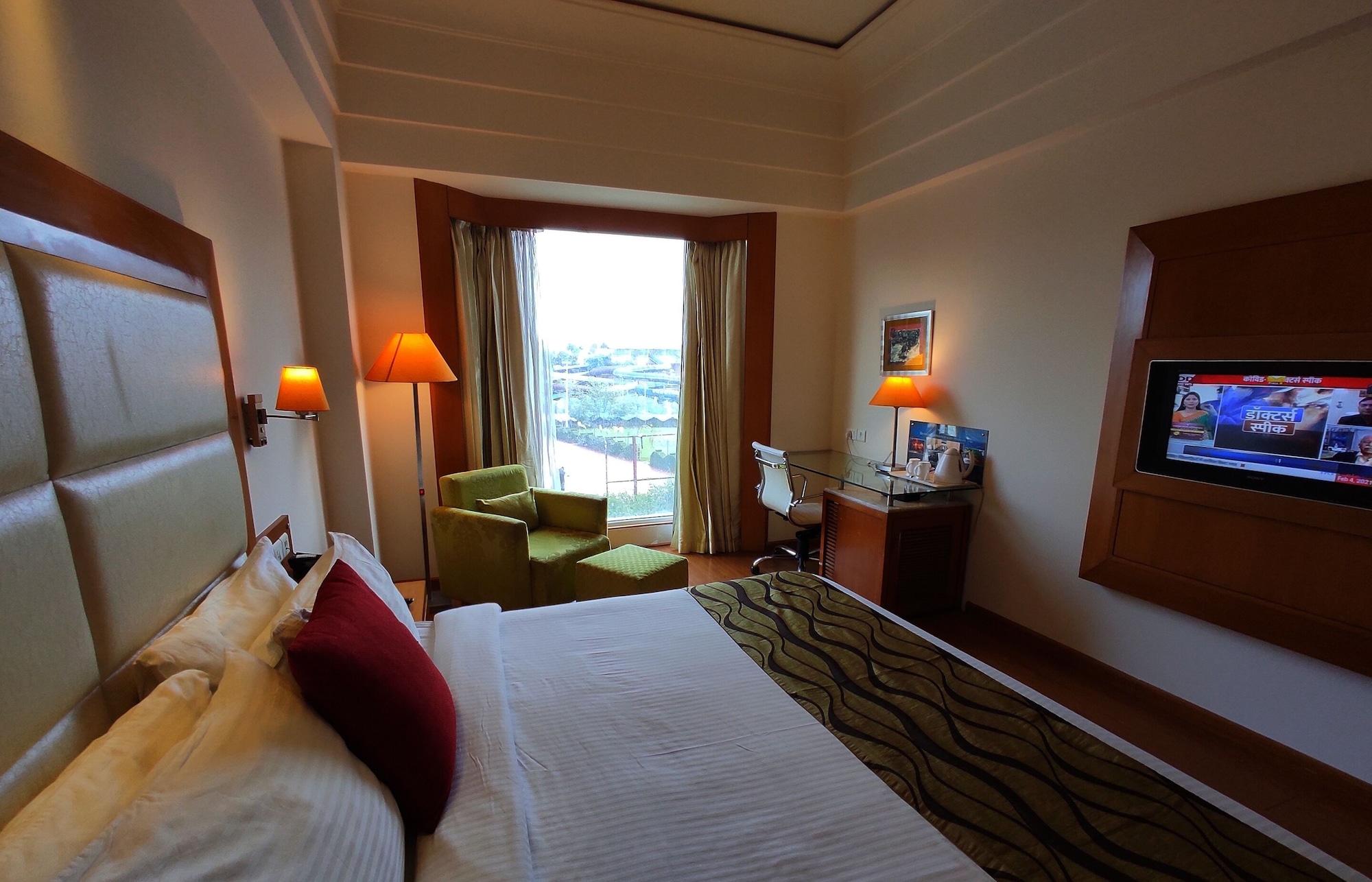 Ambrosia Sarovar Portico Харидвар Экстерьер фото