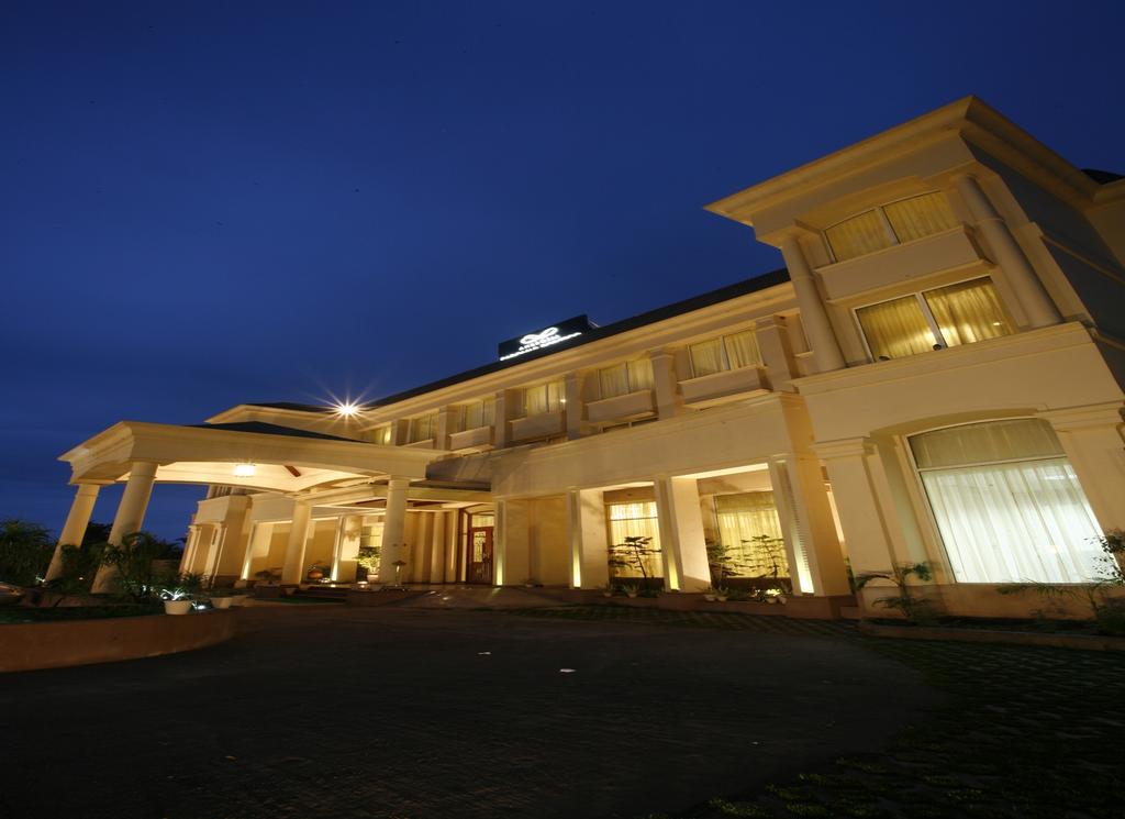 Ambrosia Sarovar Portico Харидвар Экстерьер фото