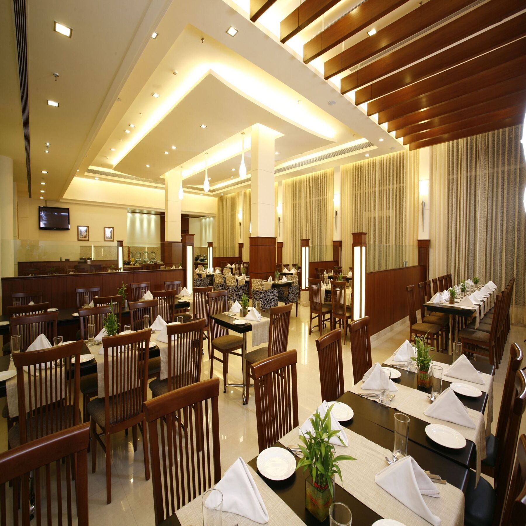 Ambrosia Sarovar Portico Харидвар Экстерьер фото